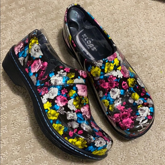 Klogs Footwear Floral design - Picture 1 of 1